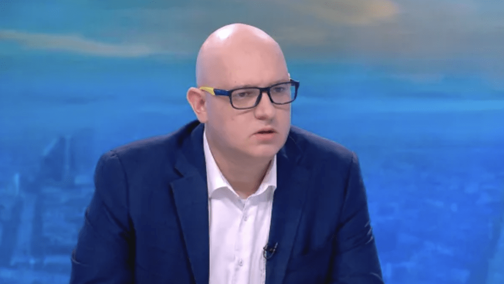 Тодор Капитанов: Това беше парад на полицията – показа си новите щитове и палки