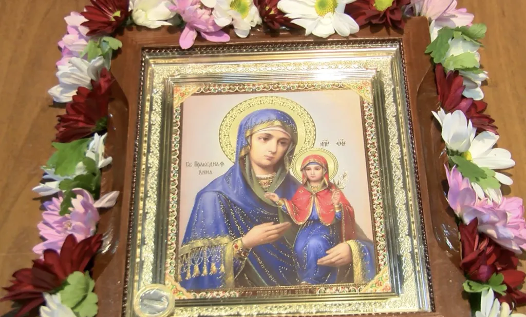Имен ден празнуват Ана, Анна, Анка, Яна