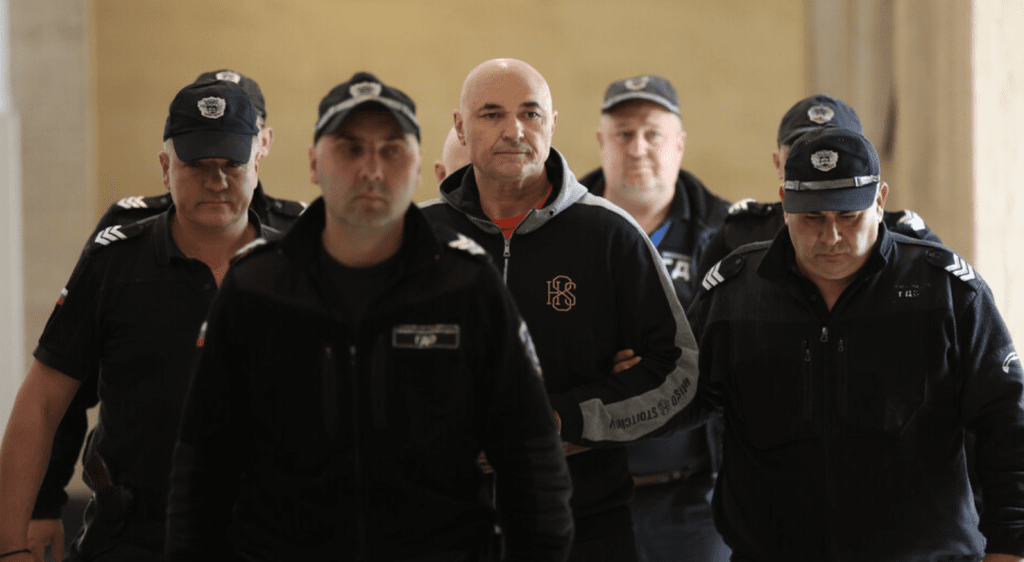Свобода и за третия обвинен за изчезналите пазачи на липсващите 160 кг кокаин