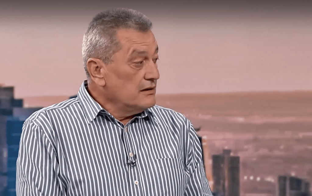 Николай Николов: Трябва да възстановим и модернизираме летателната техника за борба с пожарите