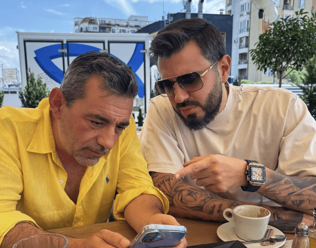 Мартин Елвиса помага на Ники Николов да избере новия „Ерген“