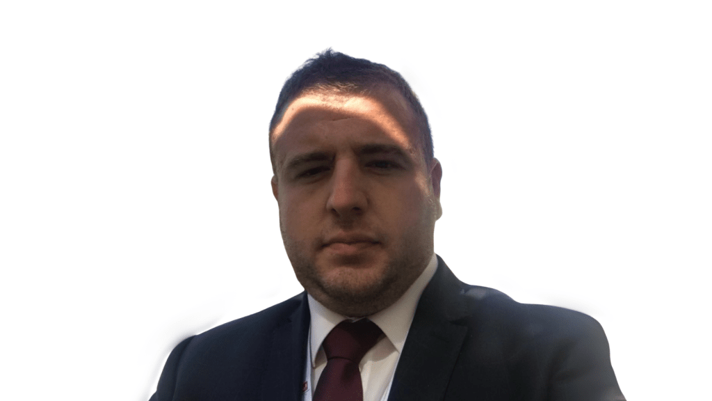 Сезер Сабах: Ние не сме на една крачка от пропастта, ние сме направили крачка в пропастта