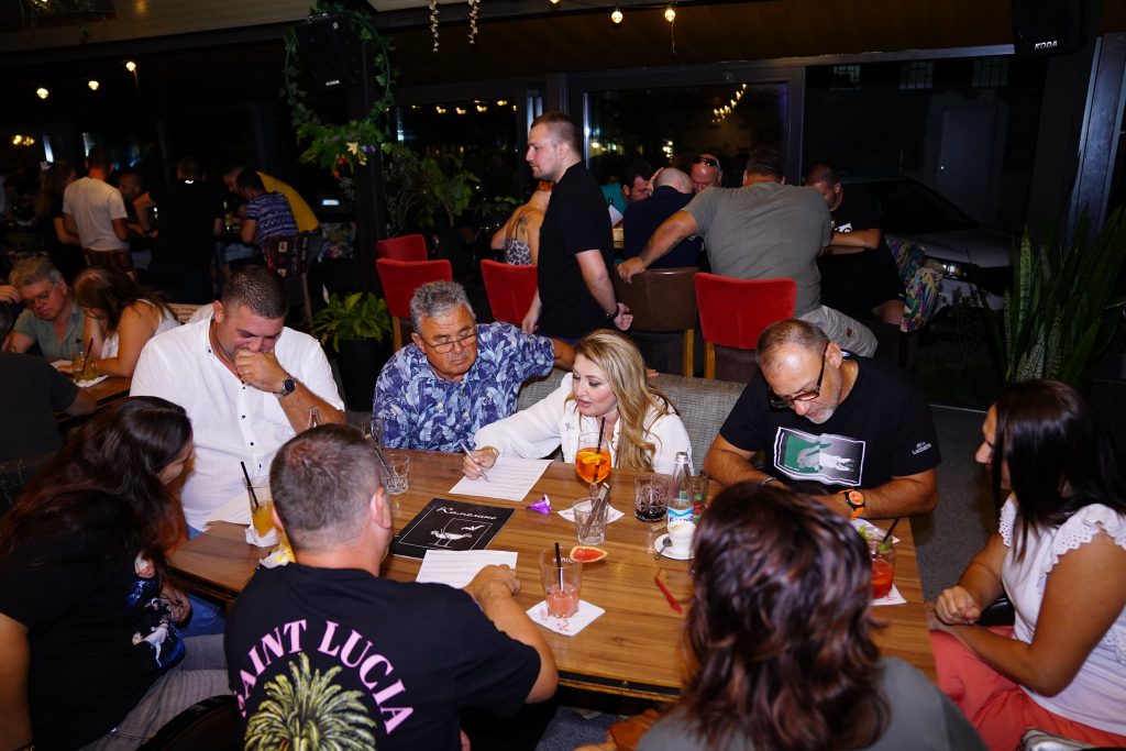 „THE BIG QUIZ“ превърна Русе в арена на знанието и емоциите