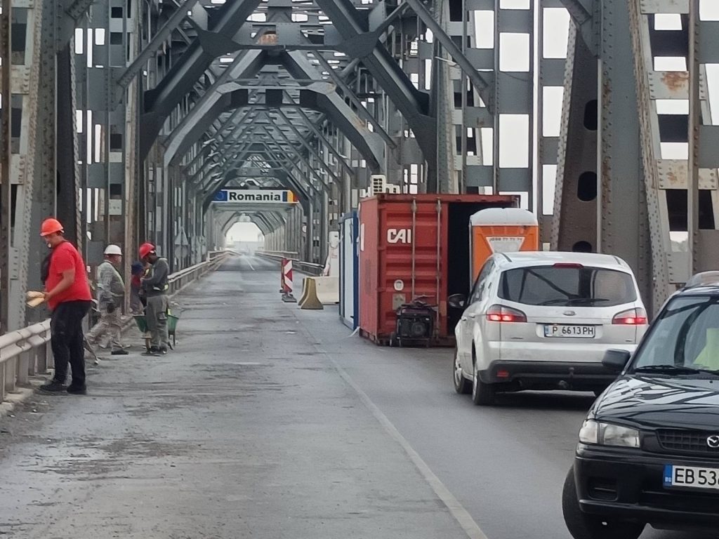 Възобновено е движението по Дунав мост при Русе – Гюргево