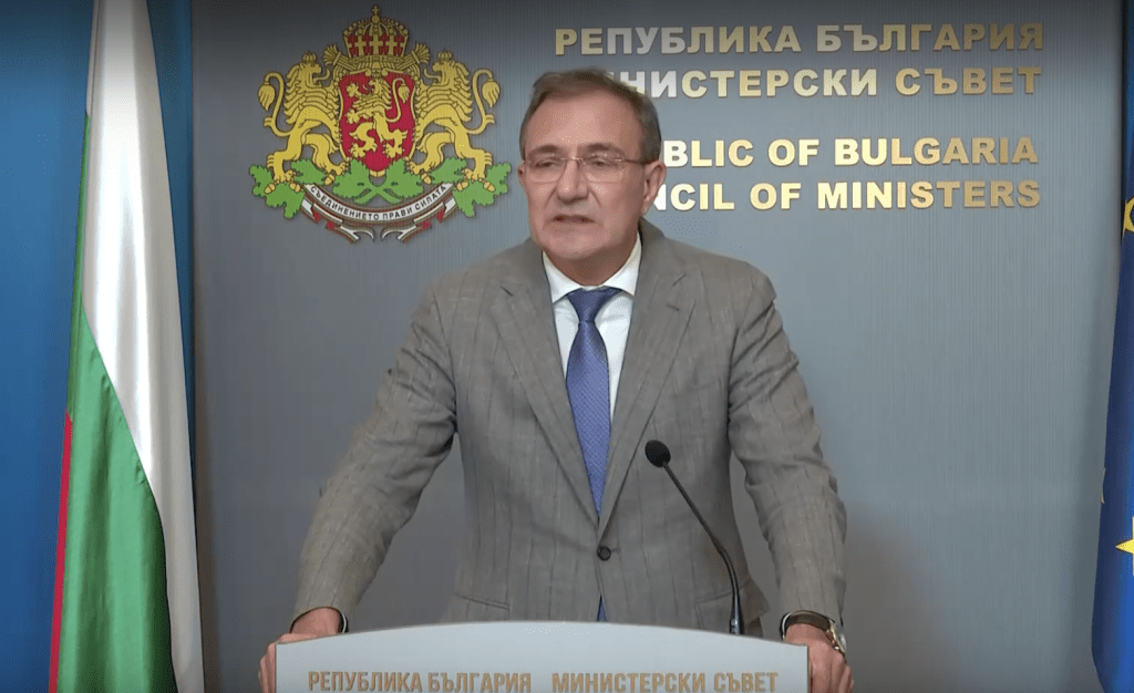 Откриват 760 дигитални клуба в малките населени места
