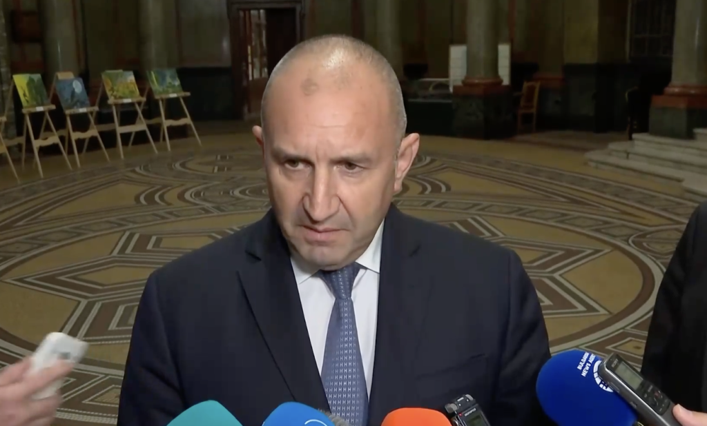 Радев: Промените в закона окончателно ще подчинят службите на политическите цели