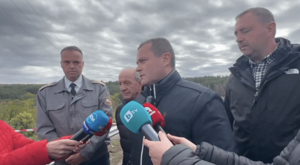 Кметът на Русе отмени евакуацията на Николово и Мартен