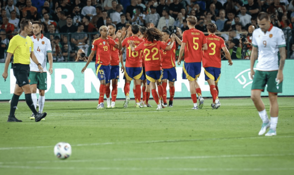 България се размина само с 0:4 от Испания