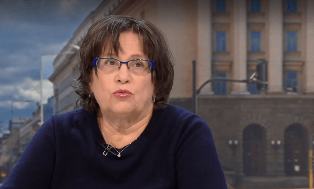 Д-р Николова: Не сме социални работници – държавата трябва да поеме освободените от потребителска такса