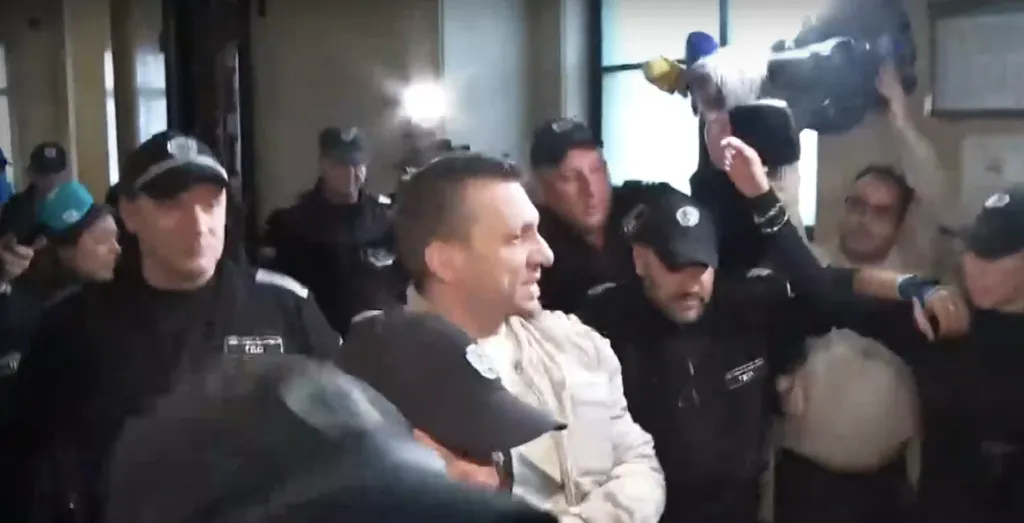 Д-р Станимир Хасърджиев: Не съм докосвал това момче и ще го докажа