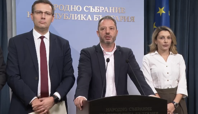 Делян Добрев