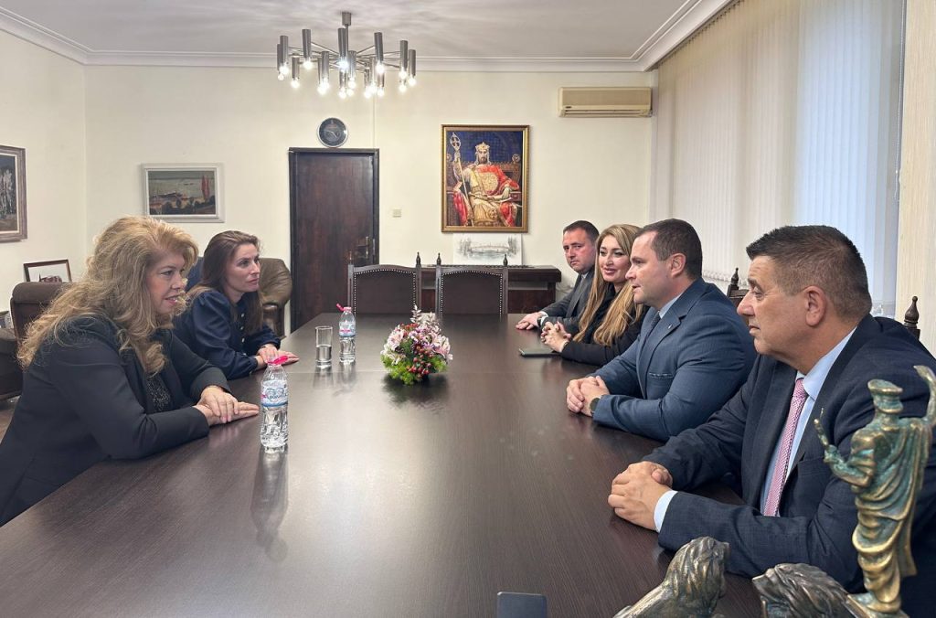 Илияна Йотова и Пенчо Милков обсъдиха по-тясно взаимодействие между държавните институции и местната власт