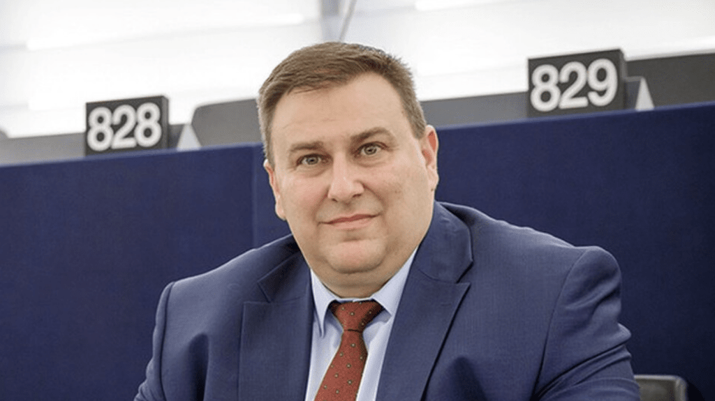 Емил Радев настоя за ясни гаранции за защита на личните данни при цифровото евро