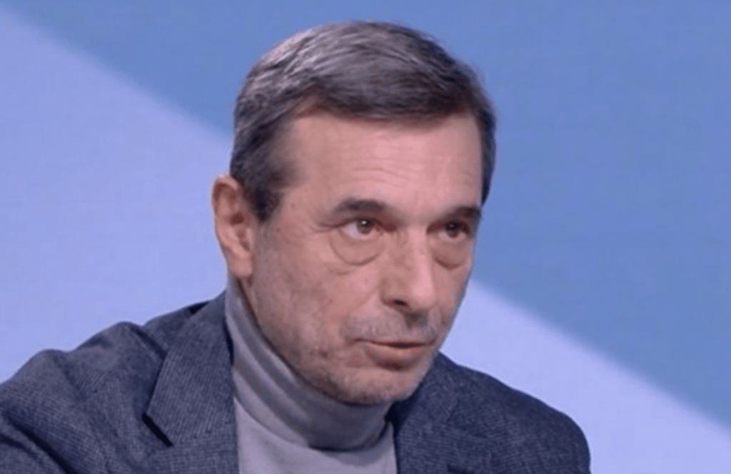 Манолов: Мит е, че държавната администрация е най-облагодетелствана от новия бюджет