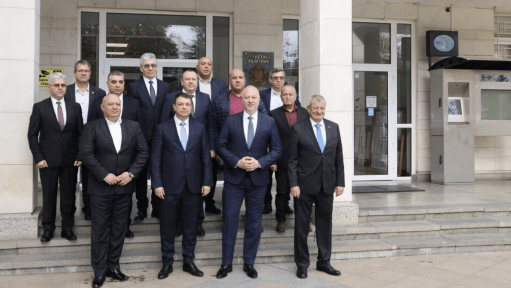 Желязков: Подкрепата ни за общините ще бъде постоянна и последователна