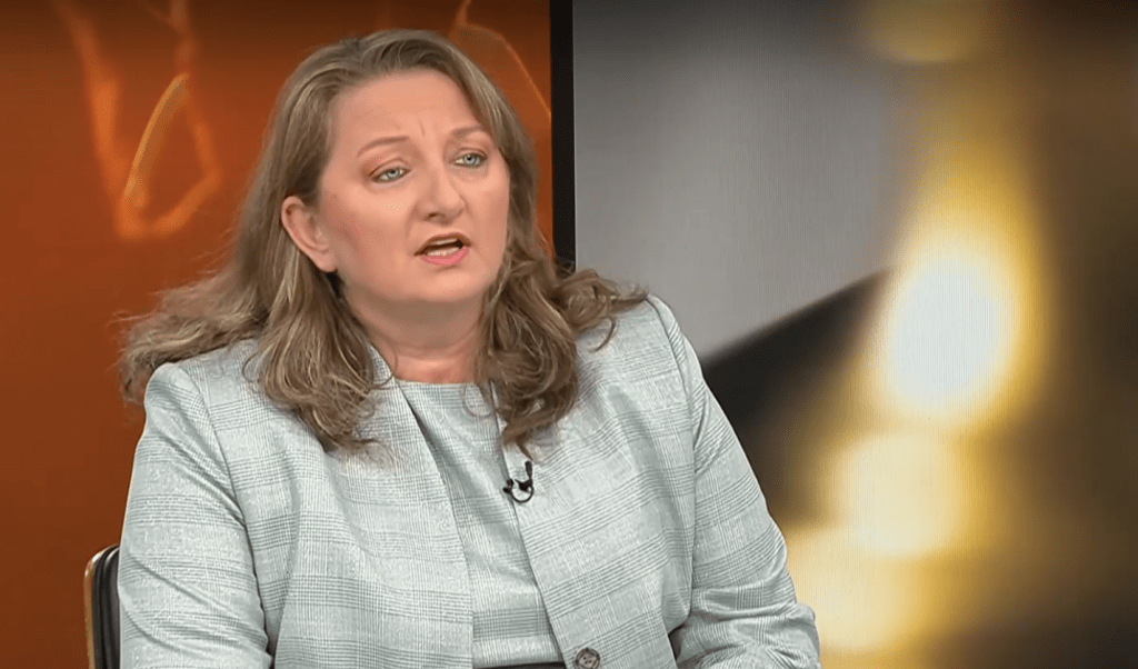 Деница Сачева: Правителството има план за „Лукойл“, Спецов е подготвен и ще се справи