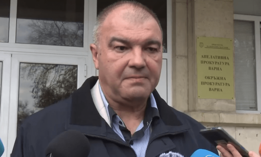Задържаха служител от сектор „Арести“ във Варна за подкуп