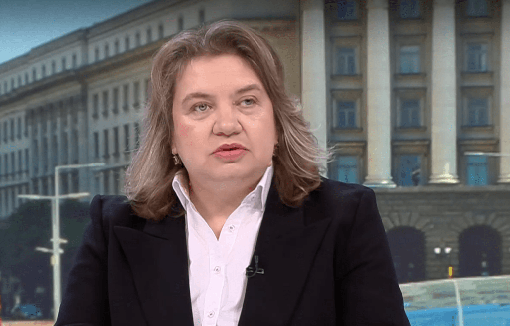 Киселова: Правилният термин е рокада в НС, а не ротация на председателя
