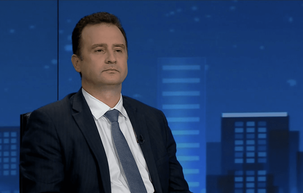 Жечо Станков: Българите да са спокойни – имаме за 6 месеца бензин, за 4 месеца дизел и за 2 месеца авиационно гориво
