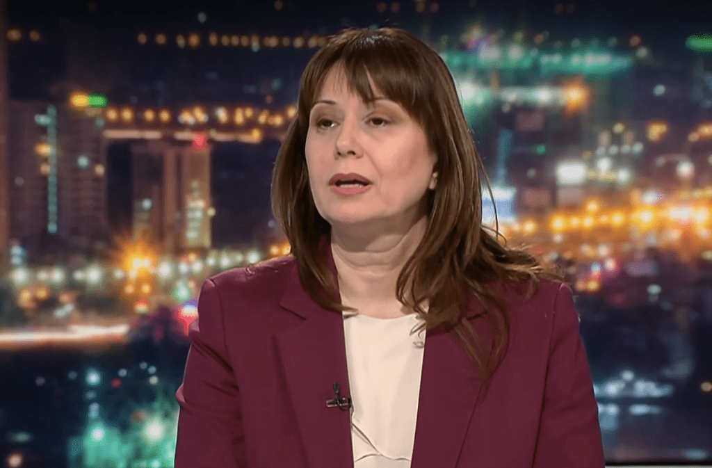Велислава Делчева: Майчинството през втората година трябва да е равно на минималната заплата