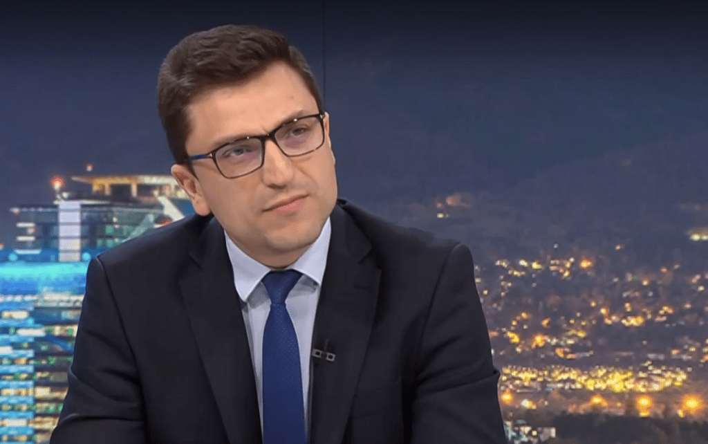 Венко Сабрутев: Бюджетът е „Жан Виденов 2“ и трябва да бъде незабавно изтеглен
