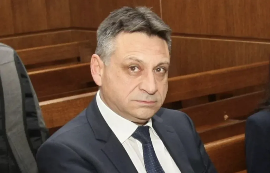 Прокуратурата е осъдена да плати близо 50 000 лева на бивш шеф на разузнаването