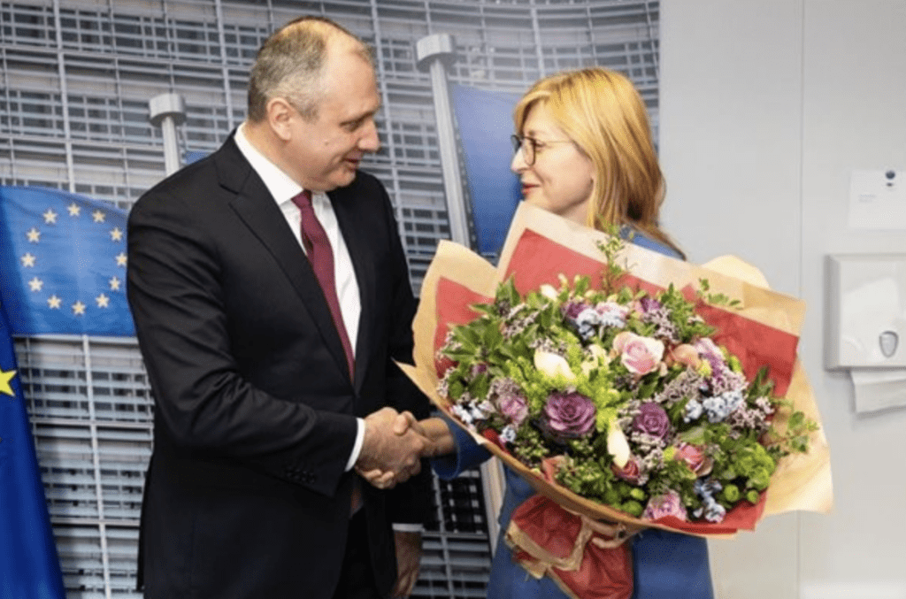 Валентин Мундров: България изгражда централизирана национална система за киберсигурност