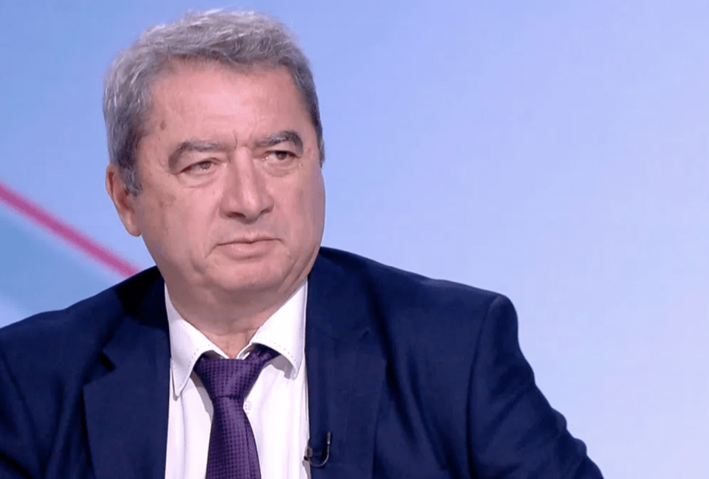 Емануил Йорданов: Ако бях министър на вътрешните работи, щях да заповядам на полицаите да бият подпалвачите