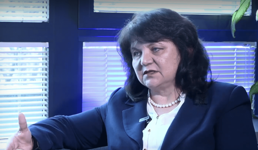 Красимира Райчева съветва – плащайте с карта за повече удобство