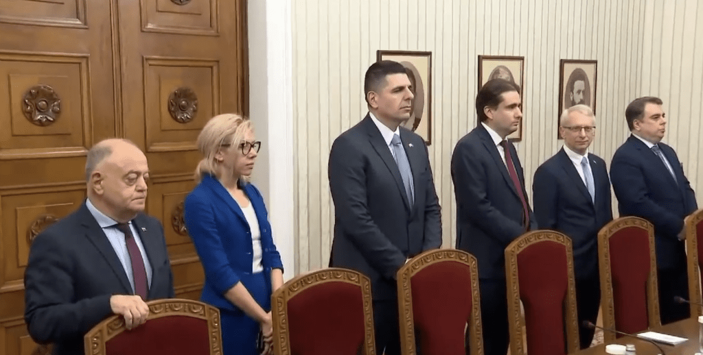 ПП-ДБ е на консултации при президента