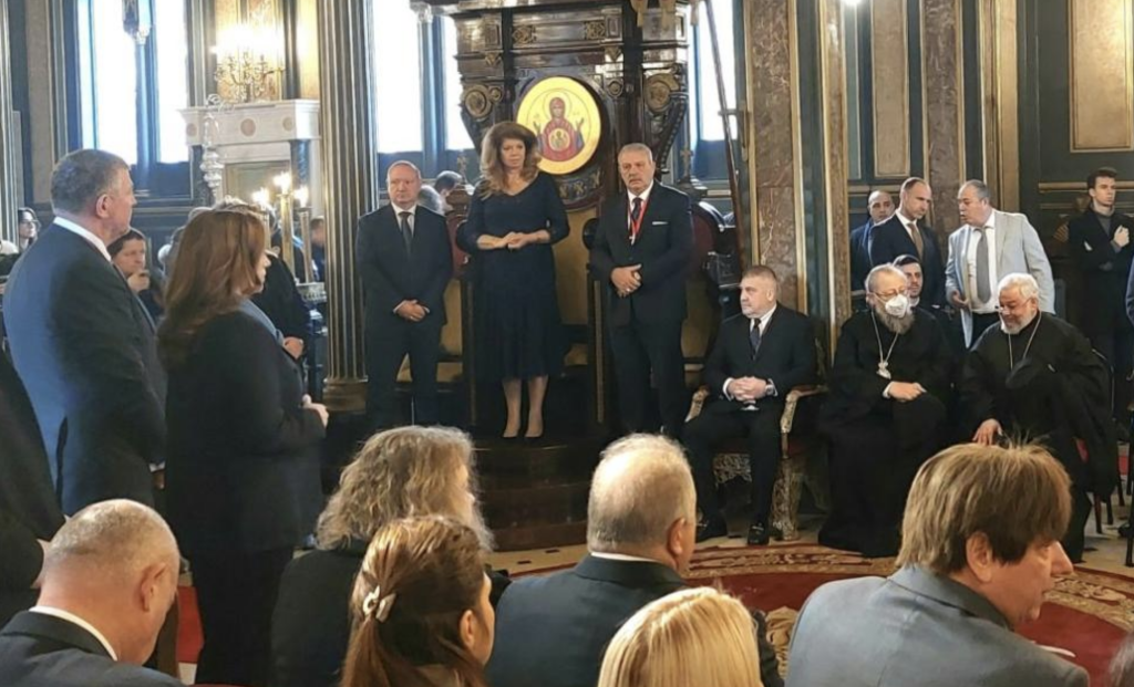 Йотова: Църквата „Св. Стефан“ в Истанбул е символ на българското национално единство