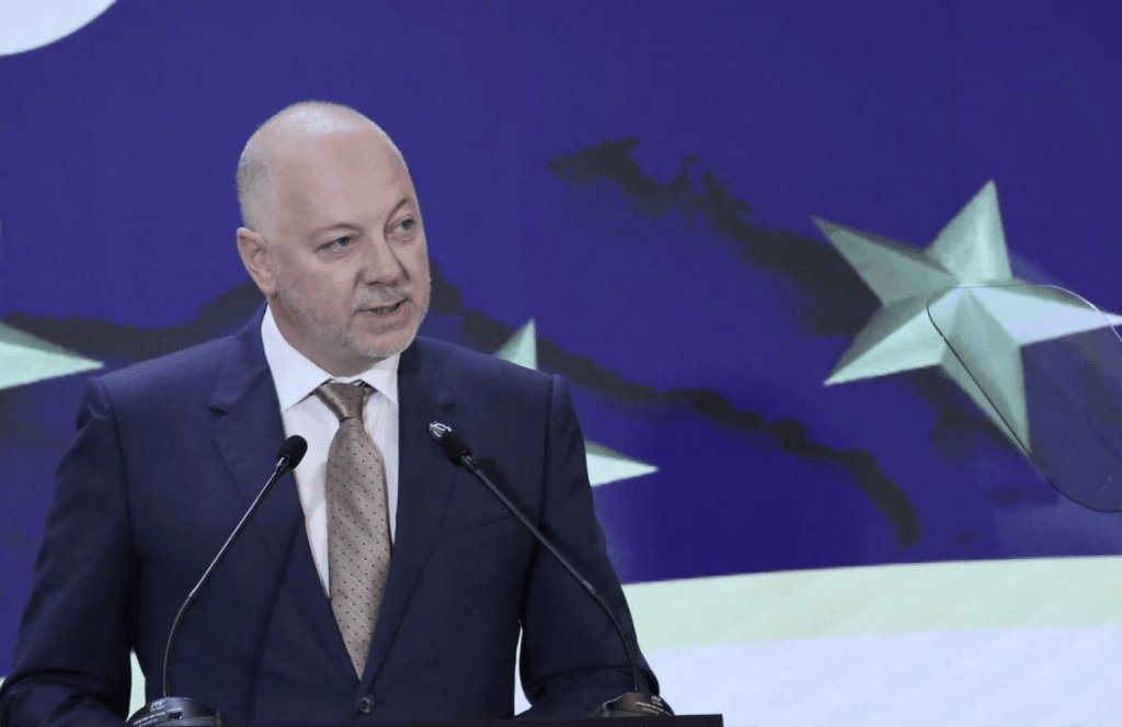 Желязков: Посрещаме 2026 година като член на еврозоната, което ни носи сигурност, финансова стабилност и повече възможности