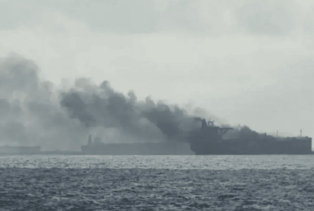 Дрон порази танкер, плаващ към Русия, в Черно море