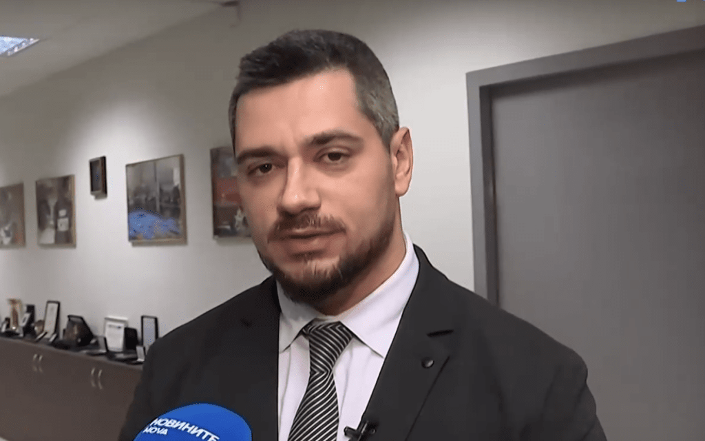 Експерт: Истинската евробанкнота издава характерен шум при допир