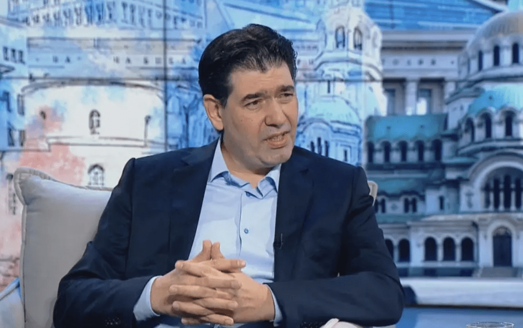 Таков: Имаме служебно правителство на лобисти на външни интереси