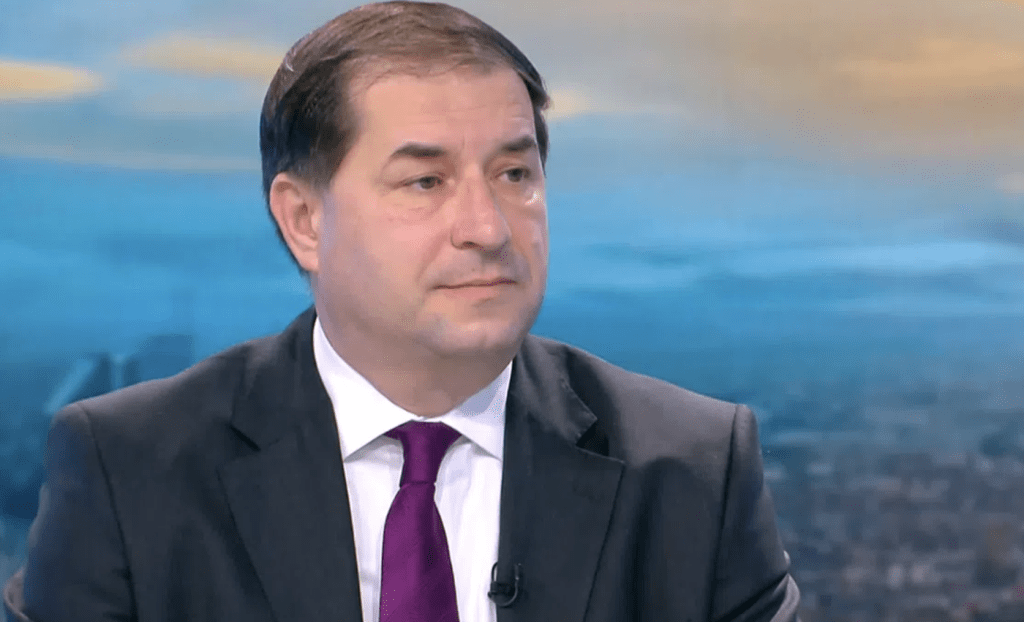 Борислав Цеков: Ако Радев назначи Гюров за премиер, ще има конфликт за легитимността на кабинета