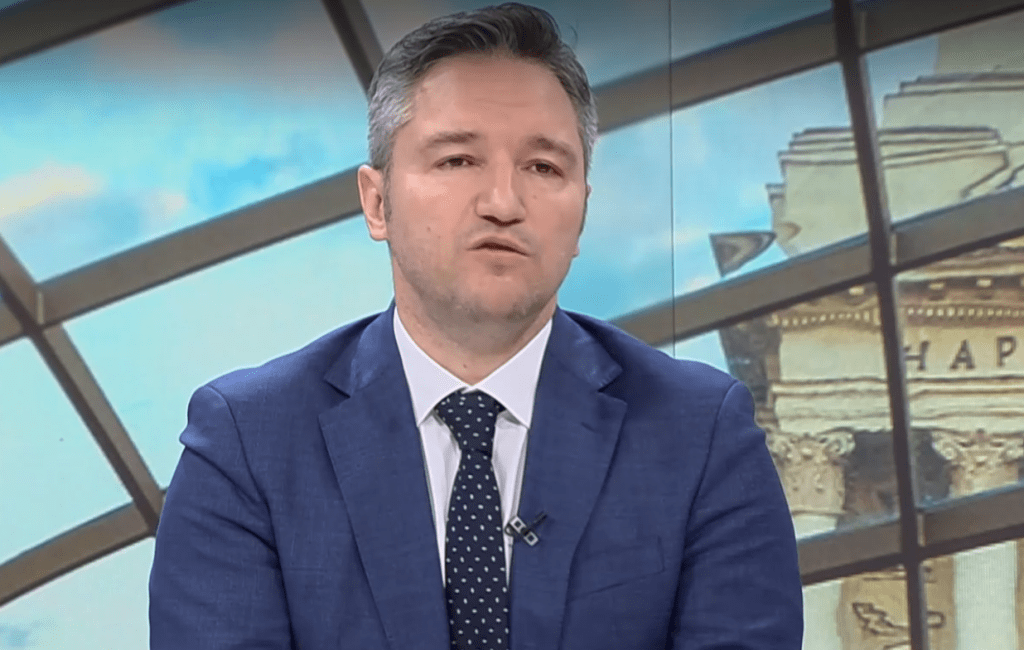 Вигенин: Въвеждането на нови сканиращи машини сега означава да поставим под въпрос изборите