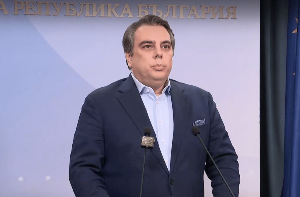 Асен Василев: Този вот ще бъде съдбовен за България