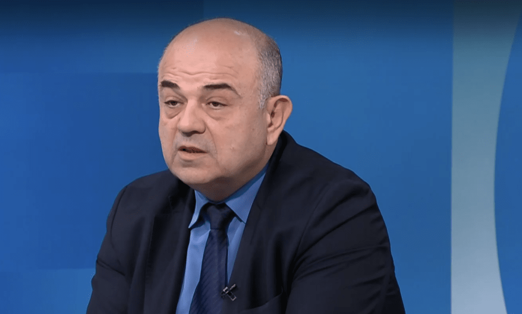 Владимир Николов: Фокусът на проверките продължават да бъдат паркинги, фризьорски и козметични салони