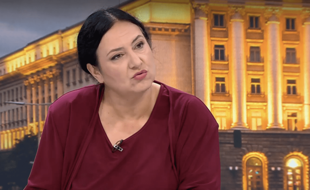 Алексиева: Ако скенер в някоя секция се повреди, няма да можем да гласуваме нито на машина, нито с хартия
