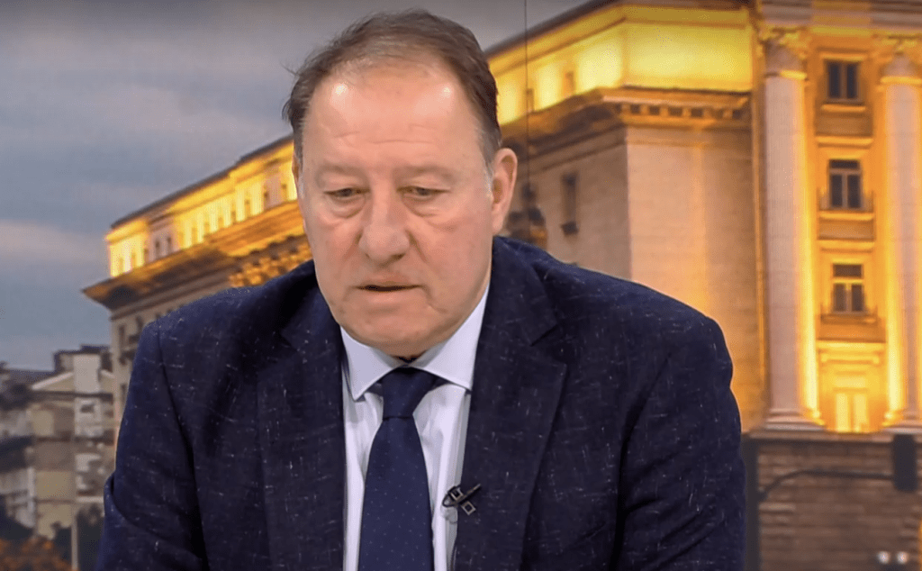 Ангел Найденов: Илияна Йотова има капацитета да бъде обективен президент