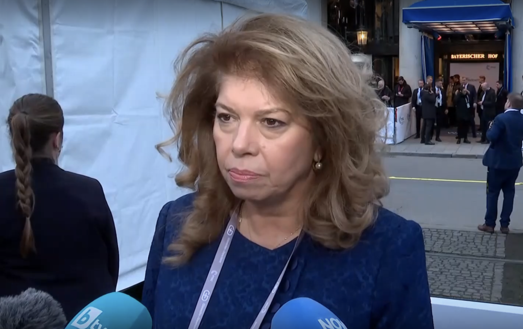 Йотова: Най-вероятно ще издам указа за назначаване на служебния кабинет на 19 февруари