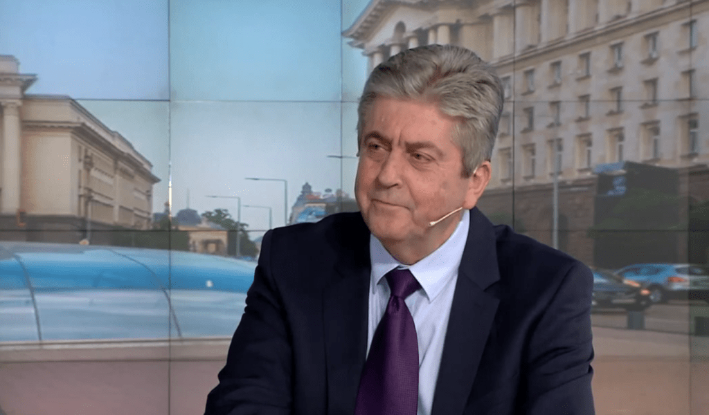 Първанов: Ако Радев искаше да бори мафията, можеше да го прави успешно като президент