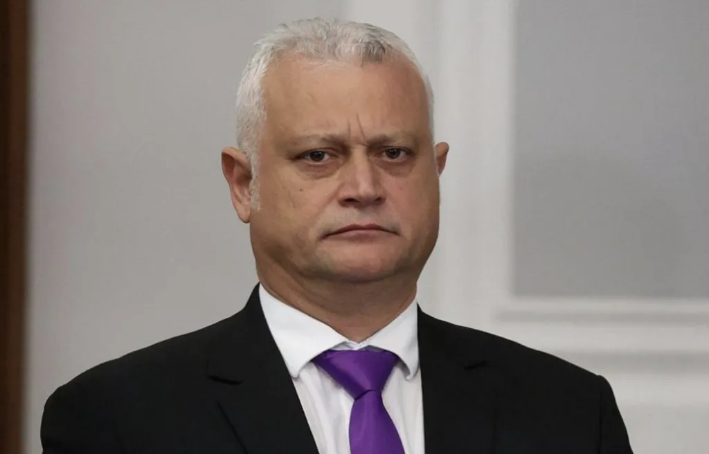 Дечев е бил на почивка с Теодора Георгиева