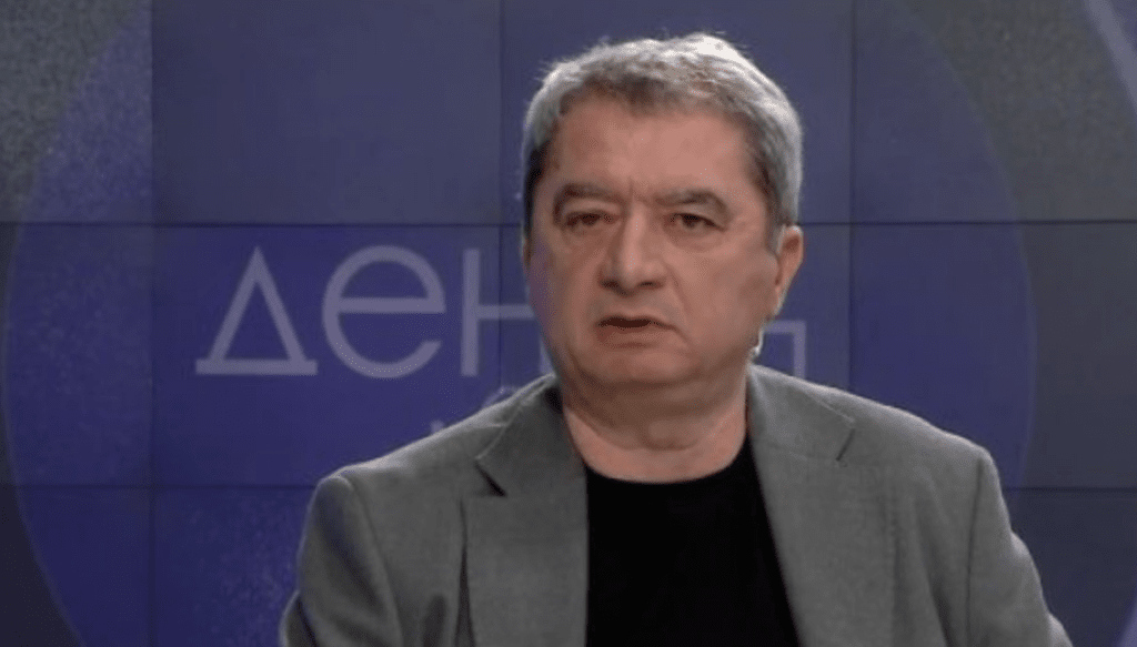 Емануил Йорданов: Селективно на час по лъжичка изнасят информацията по случая „Петрохан“