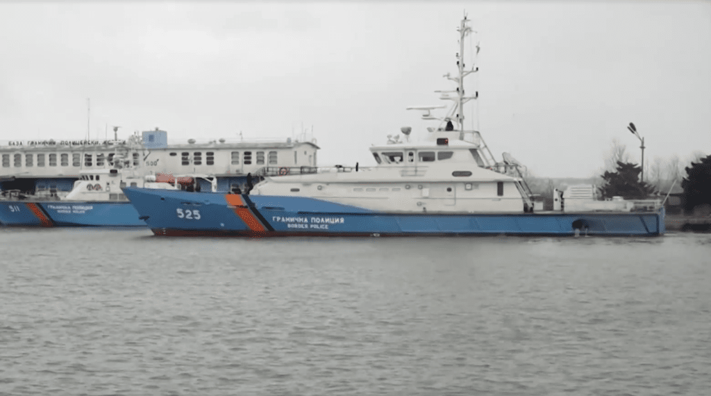 Подновява се търсенето на изчезналите рибари