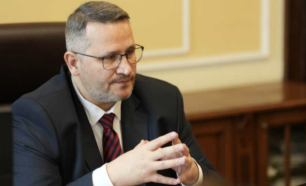 Привикаха земеделския министър Христанов в парламента