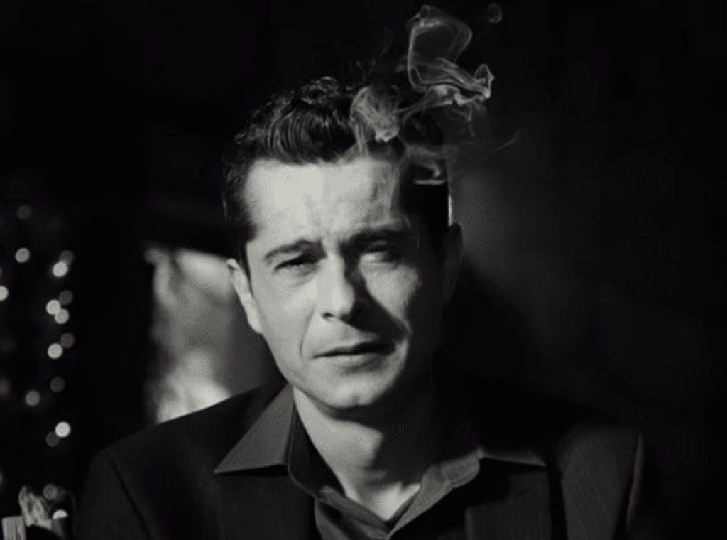 Отлагат снимките на популярен турски сериал, актьор с главна роля е от разследваните за наркотици звезди