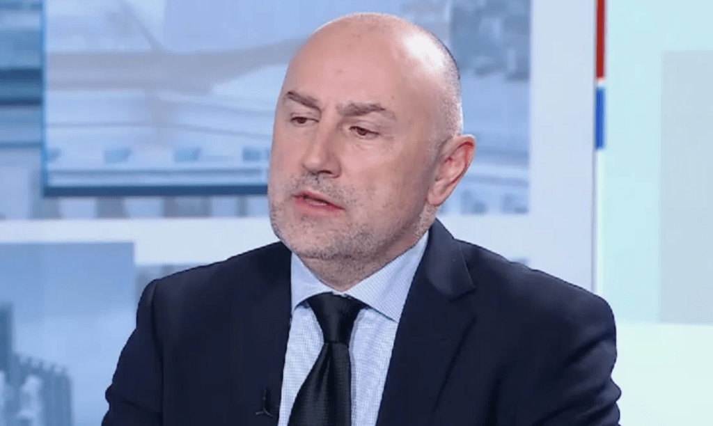 Каримански: Нелегитимни депутати се опитват да окупират ръководството на БНБ