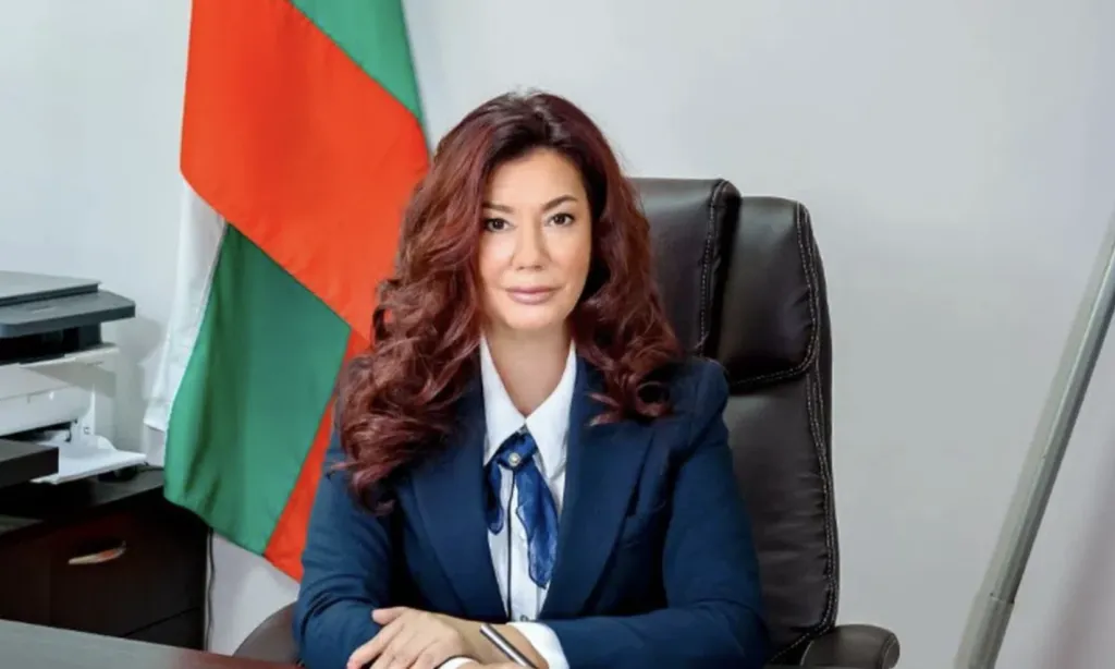 Върнаха Иванка Динева начело на ИА „Медицински надзор“